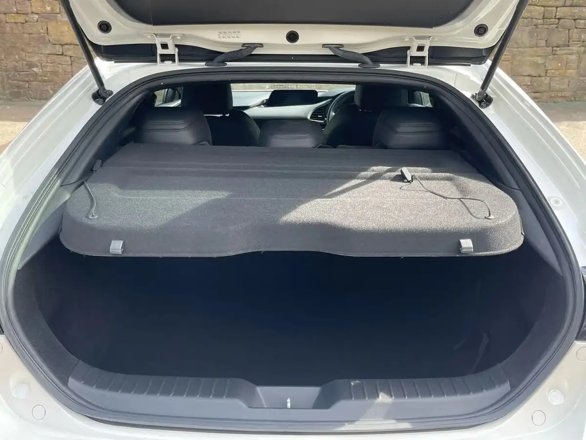 2020-mazda-mazda3-20-gt-sport-180ps-hatchback-5d-big-27