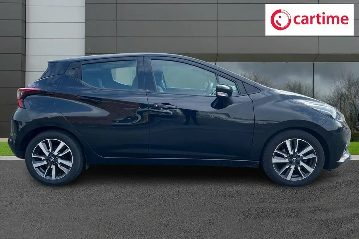 2017-nissan-micra-09-ig-t-acenta-big-1