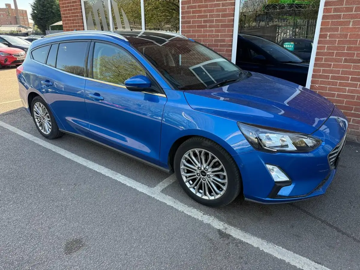 2020-ford-focus-10t-titanium-x-edition-125ps-hybrid-mhev-estate-big-3