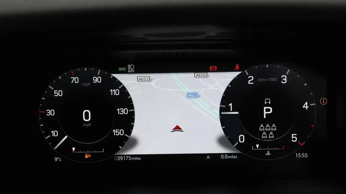 2021-land-rover-discovery-sport-20-d200-r-dynamic-se-big-9