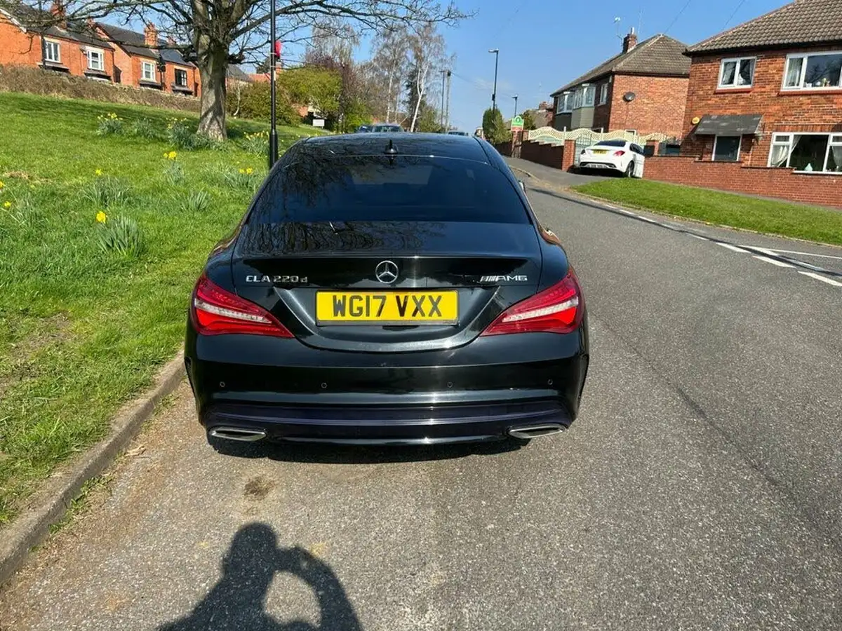 2017-mercedes-benz-cla-21d-cla-220-amg-line-coupe-4d-big-4