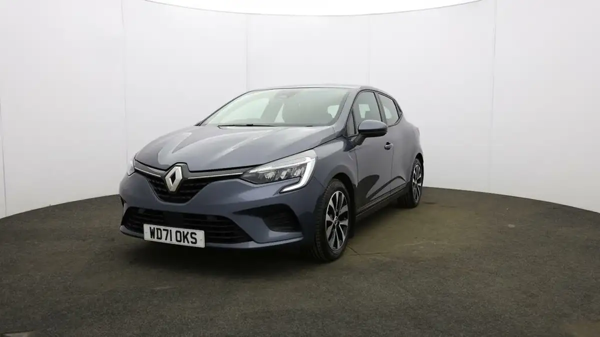 2022-renault-clio-16-iconic-big-29