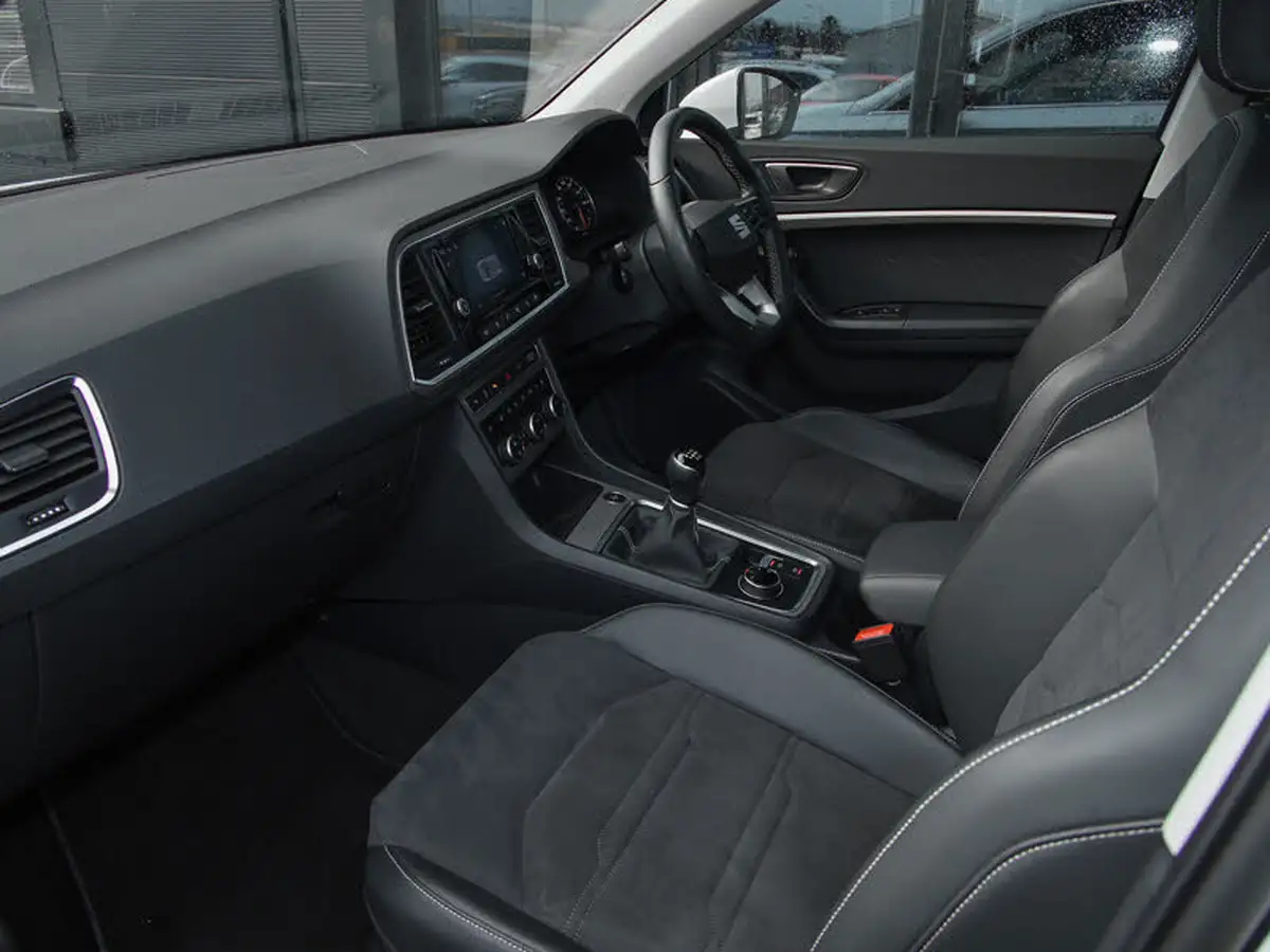 2022-seat-ateca-15-ecotsi-xperience-edition-big-4