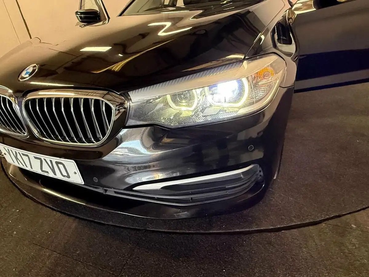 2017-bmw-5-series-20-530i-se-saloon-4d-big-56
