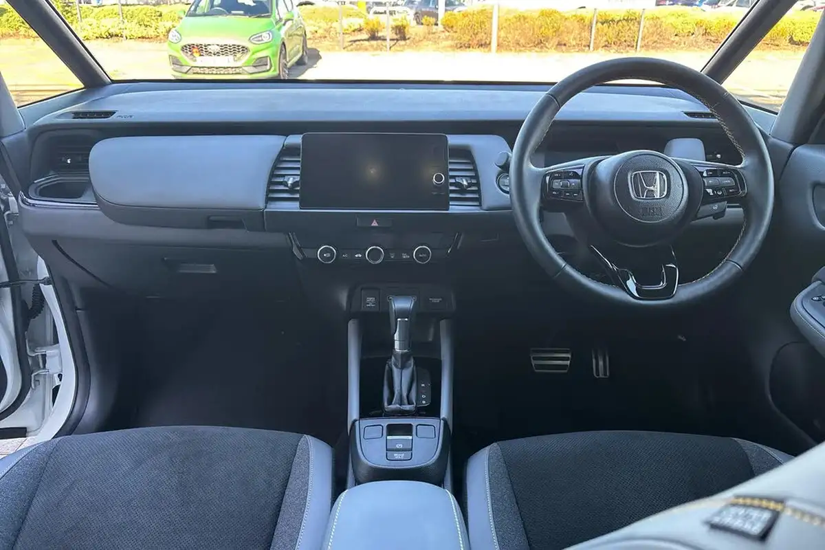 2024-honda-jazz-15-i-mmd-advance-sport-big-3