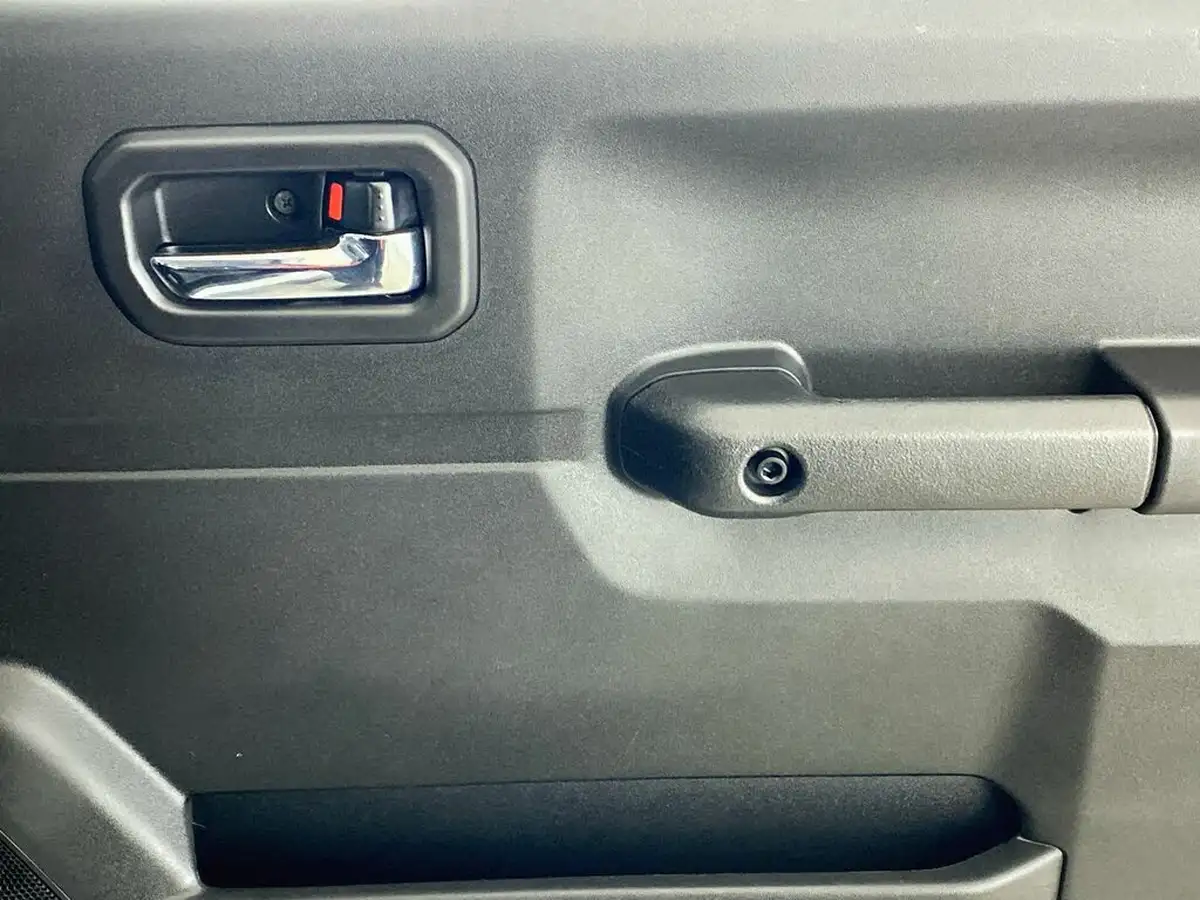2021-suzuki-jimny-15-light-commercial-allgrip-big-11
