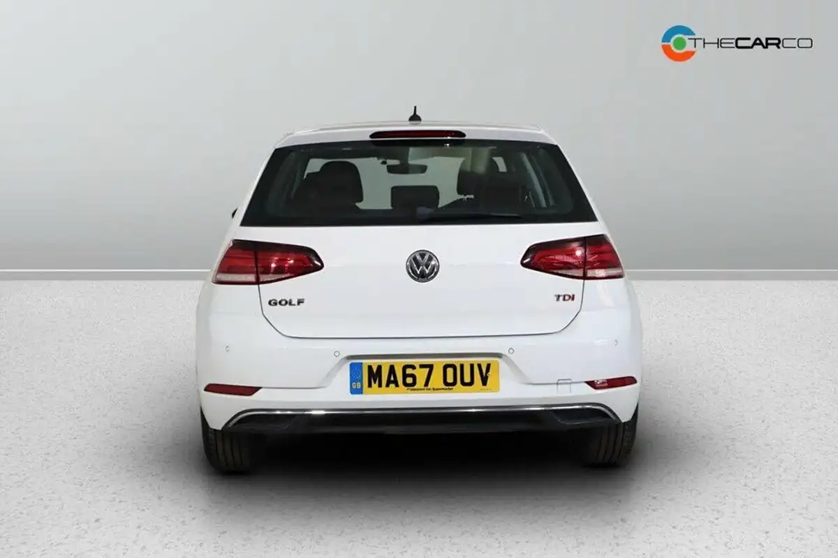 2017-volkswagen-golf-14-tsi-se-nav-ss-hatchback-5d-dsg-big-5