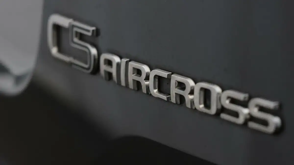 2020-citroen-c5-aircross-12-puretech-flair-plus-big-22