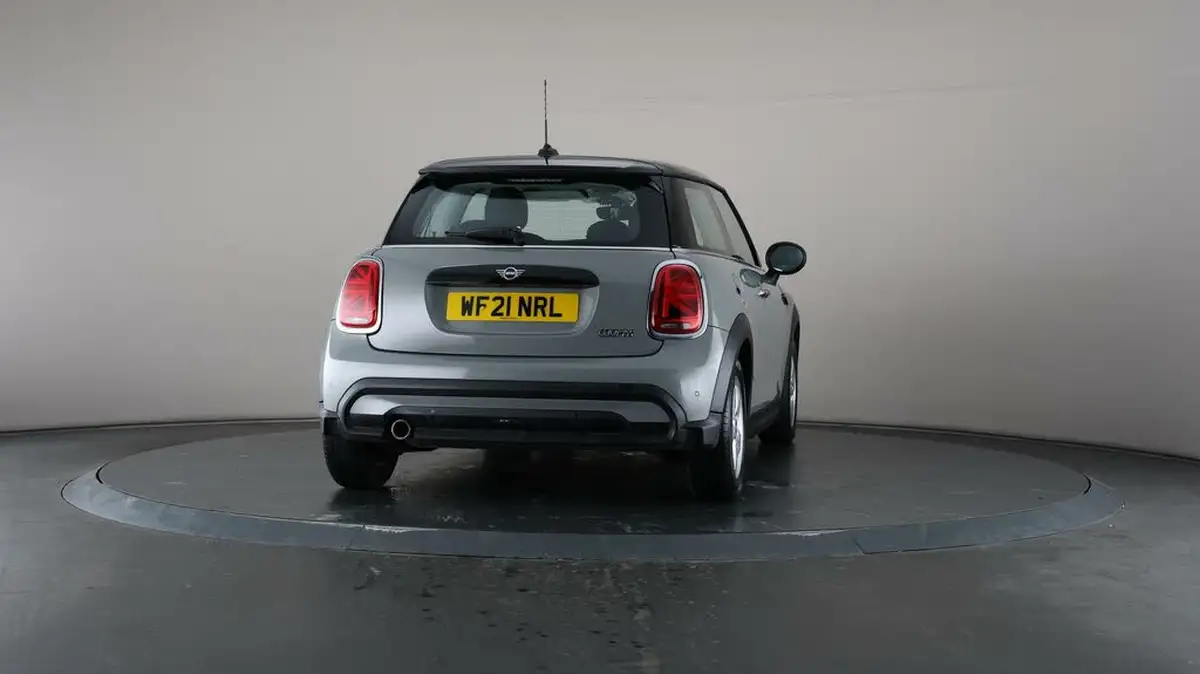 2021-mini-cooper-15-cooper-classic-hatchback-3d-big-59