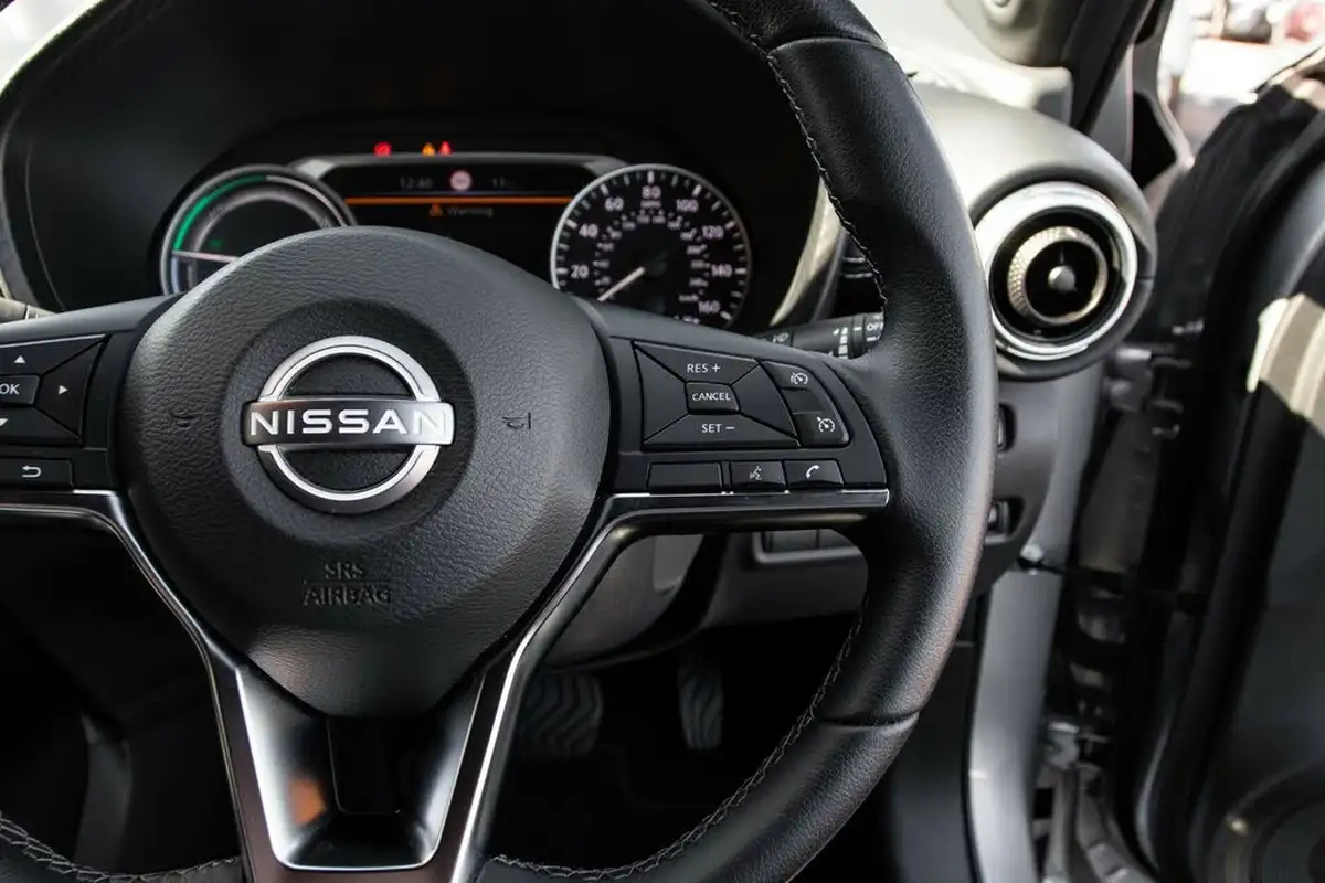 2022-nissan-juke-16-hybrid-n-connecta-big-19