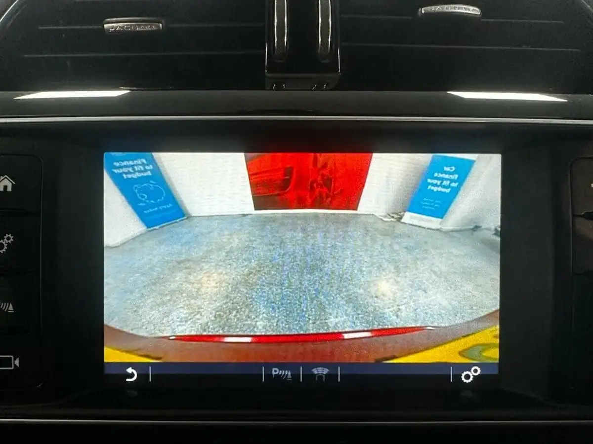 2016-jaguar-f-pace-20-i4d-r-sport-awd-auto-big-52