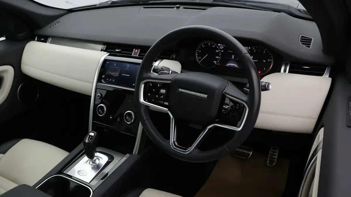 2022-land-rover-discovery-sport-20-d200-urban-edition-big-8