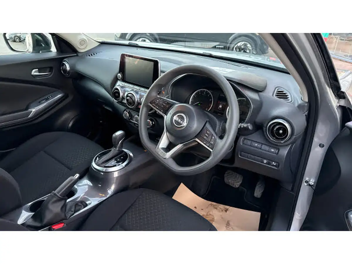 2023-nissan-juke-10-dig-t-acenta-dct-big-10