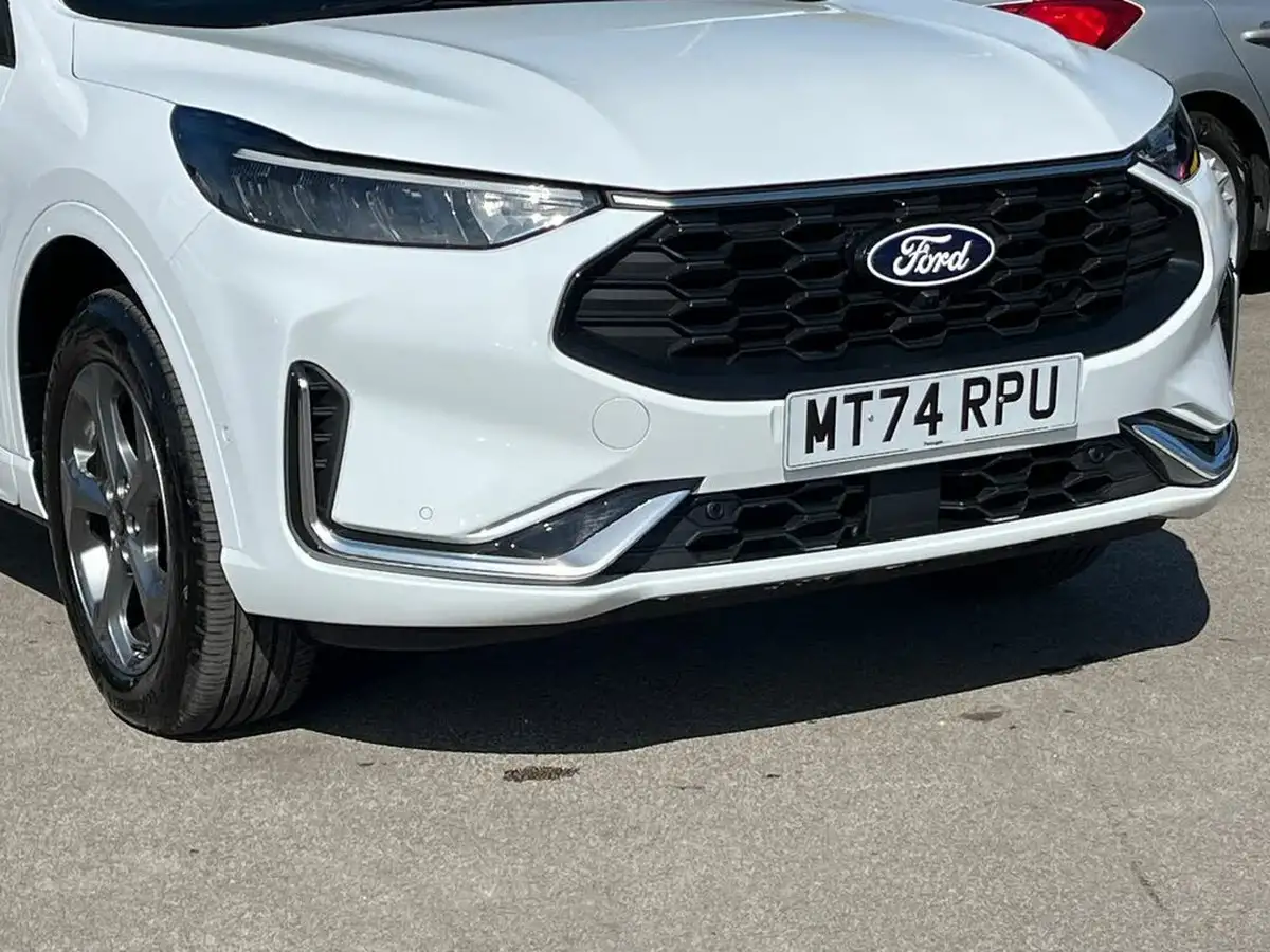 2024-ford-kuga-25t-st-line-243ps-phev-big-16