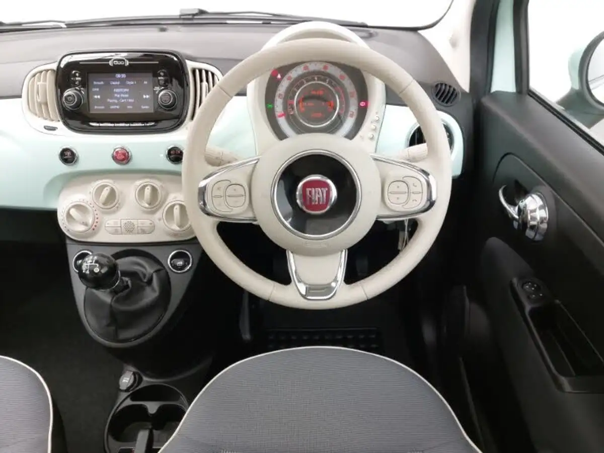 2018-fiat-500-12-lounge-big-6