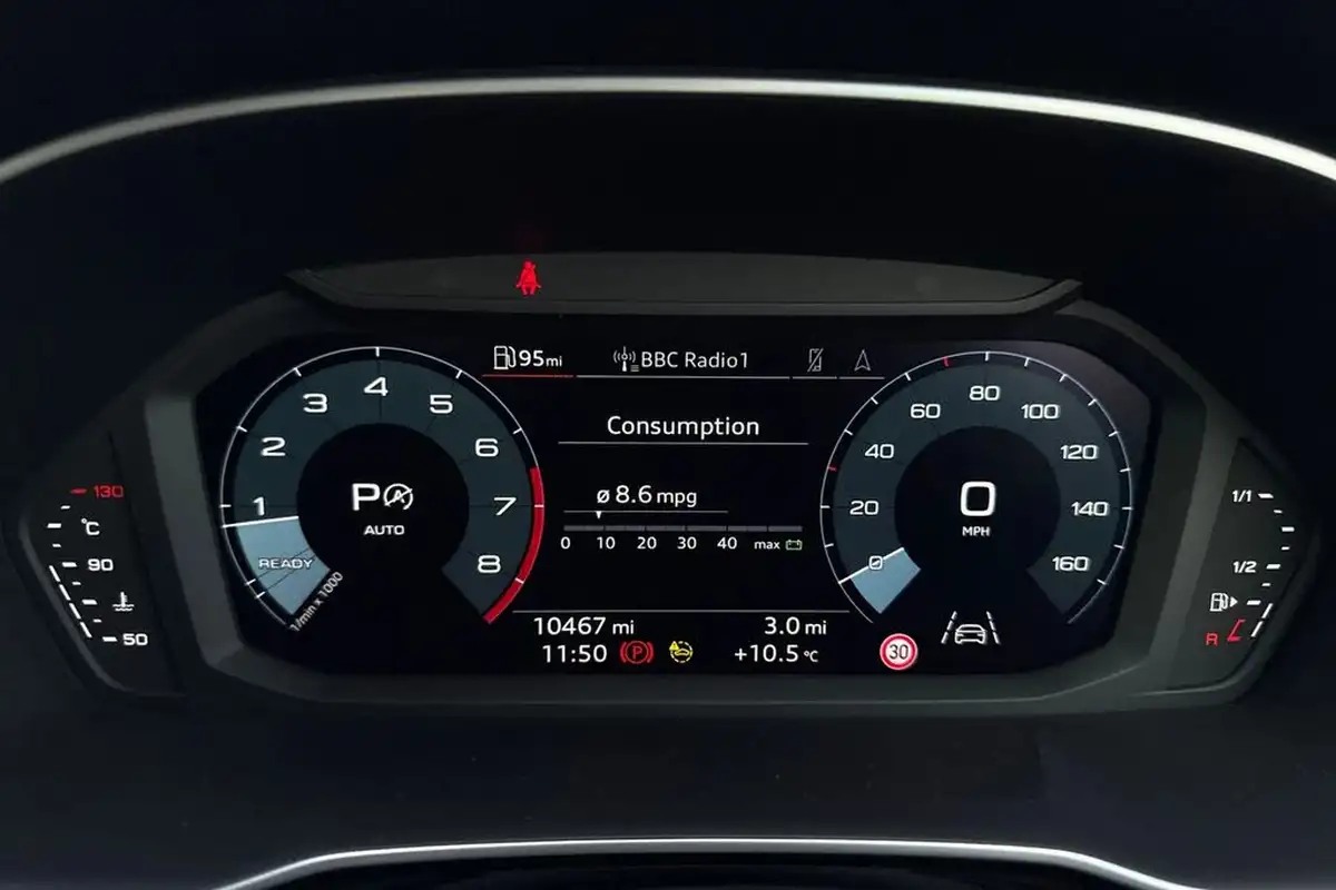 2023-audi-q3-15-35-tfsi-black-edition-cod-sportback-s-tronic-big-45
