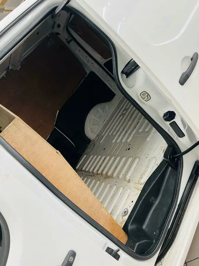 2013-citroen-berlingo-16td-l1625-enterprise-special-edition-panel-big-29