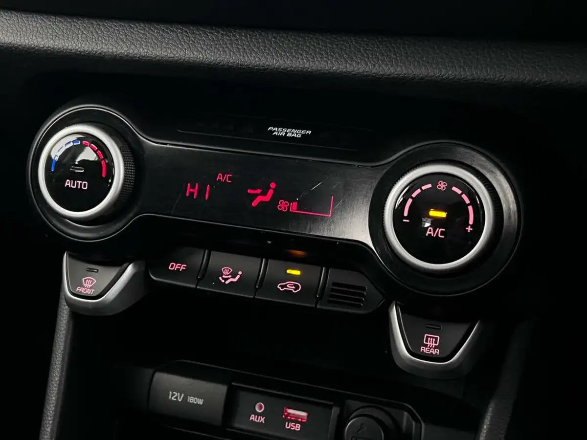 2018-kia-picanto-125-3-big-28