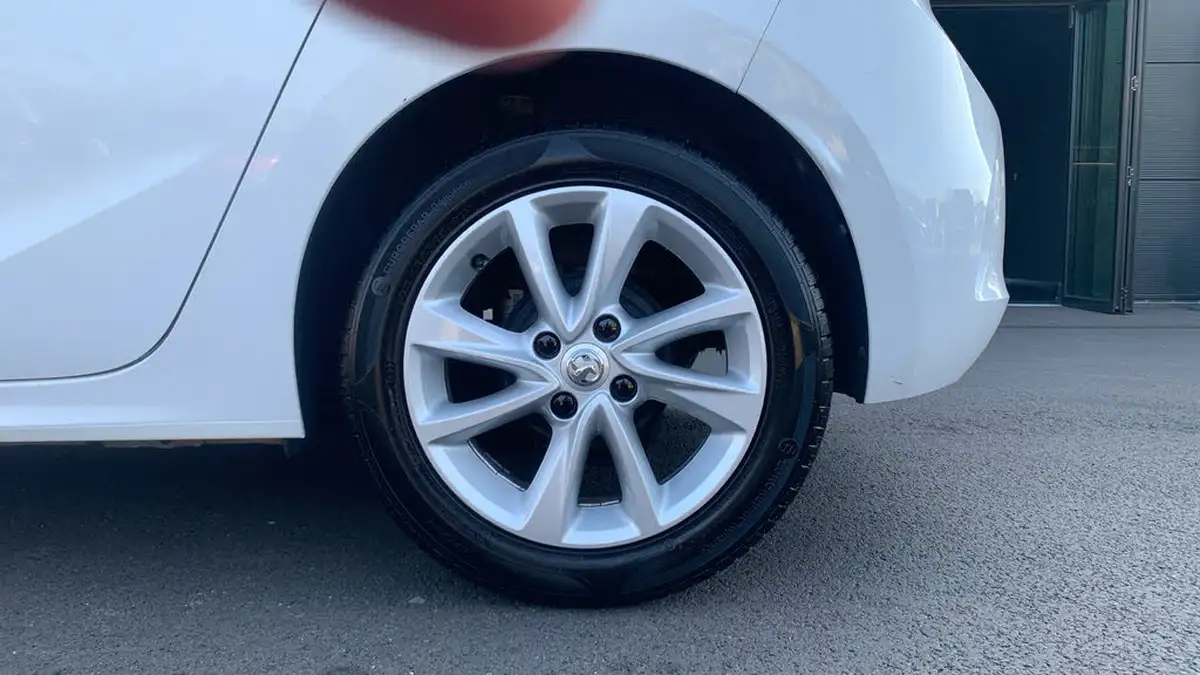 2020-vauxhall-corsa-12i-se-premium-big-14