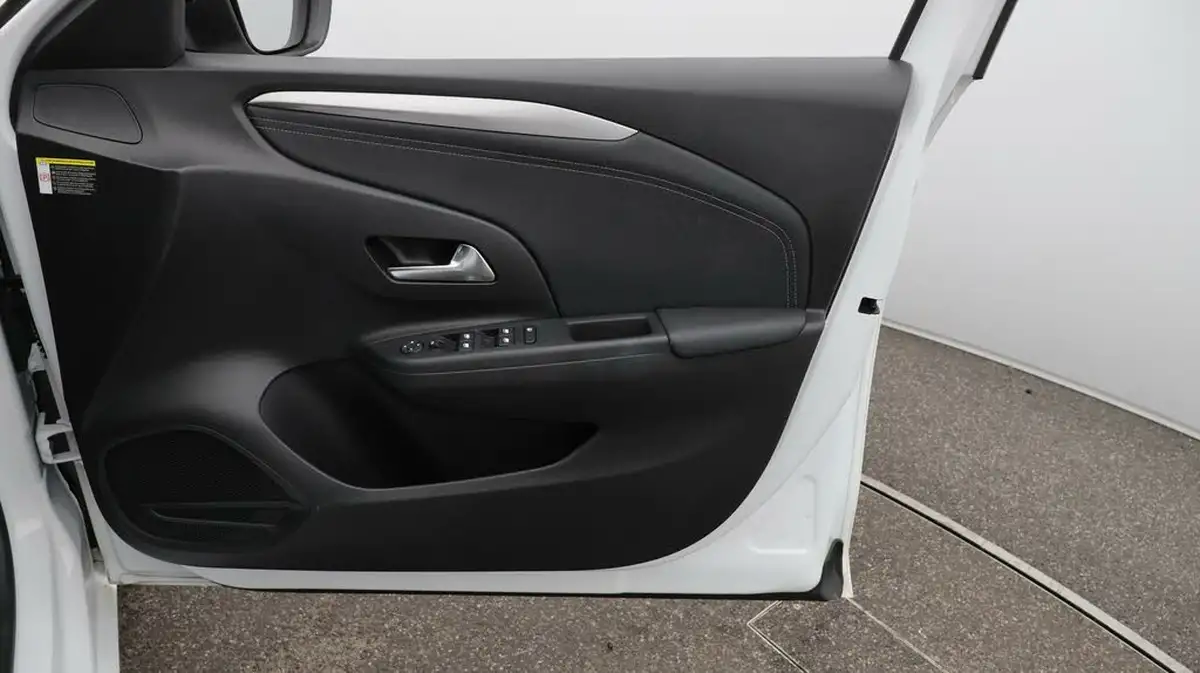 2022-vauxhall-corsa-12-turbo-sri-edition-130ps-auto-big-15