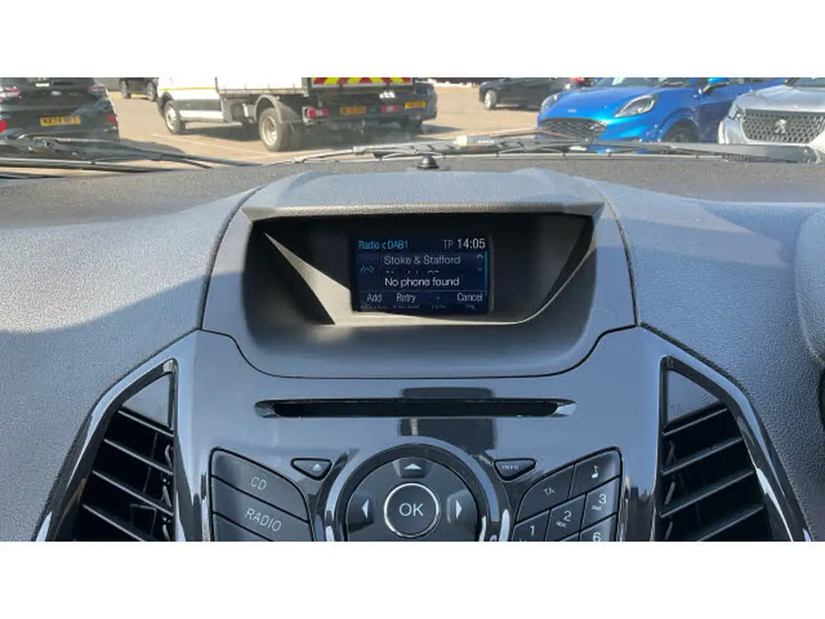 2017-ford-ecosport-10t-titanium-125ps-ss-big-11