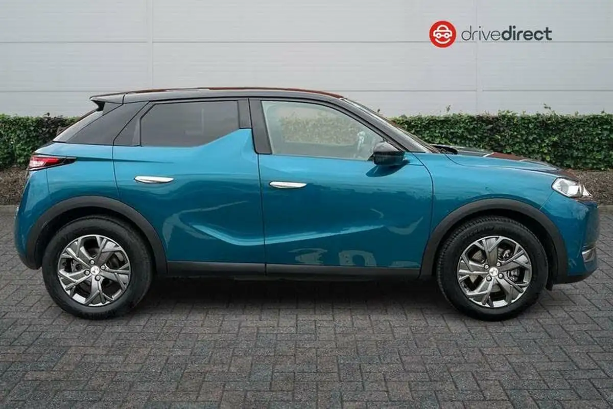 2022-ds-ds-3-crossback-e-tense-bastille-big-1