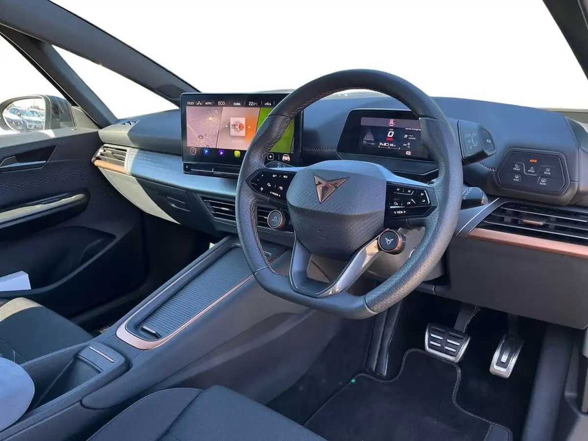2024-cupra-born-e-v2-230ps-58kwh-e-boost-big-4
