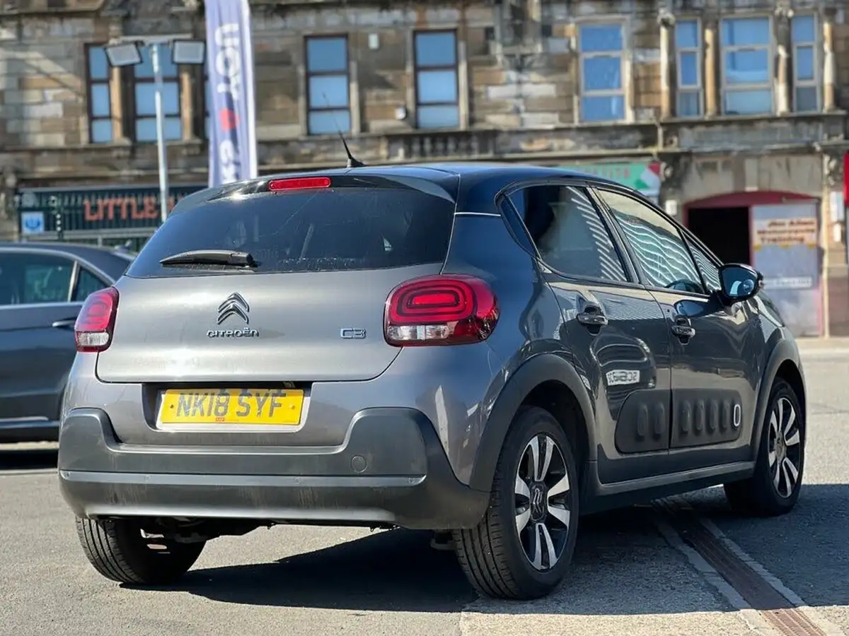 2018-citroen-c3-12-puretech-flair-110ps-ss-eat6-big-5