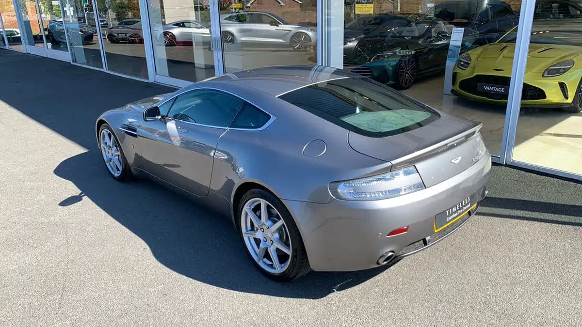2008-aston-martin-vantage-43-coupe-big-18