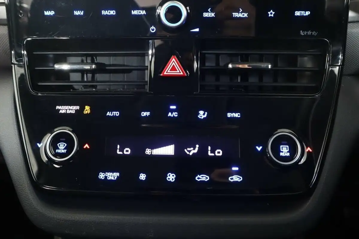 2022-hyundai-ioniq-16-gdi-premium-hybrid-big-48