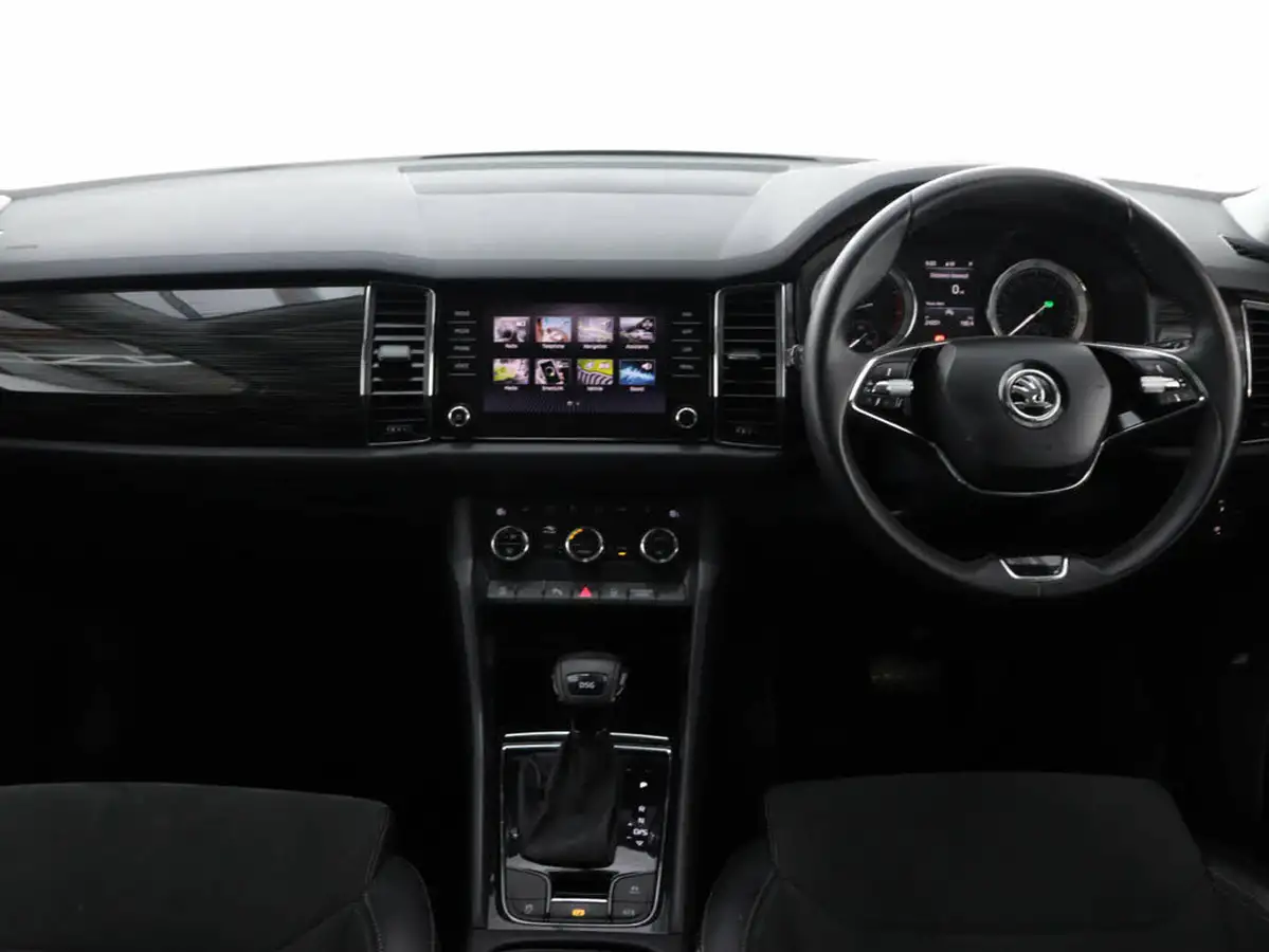 2021-skoda-kodiaq-15-tsi-se-l-dsg-big-12