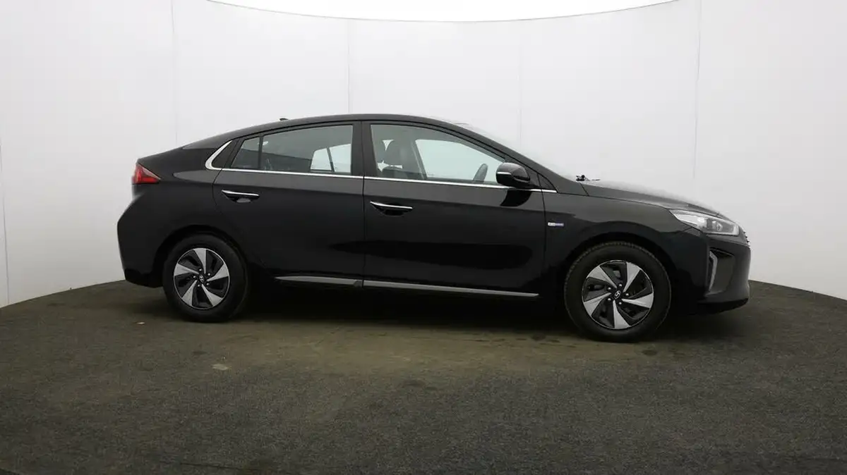 2019-hyundai-ioniq-16-gdi-premium-se-hybrid-big-42