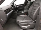 2020-volkswagen-touareg-30tdi-black-edition-286ps-small-4