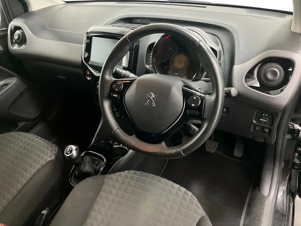 2021-peugeot-108-10-allure-hatchback-5d-big-7