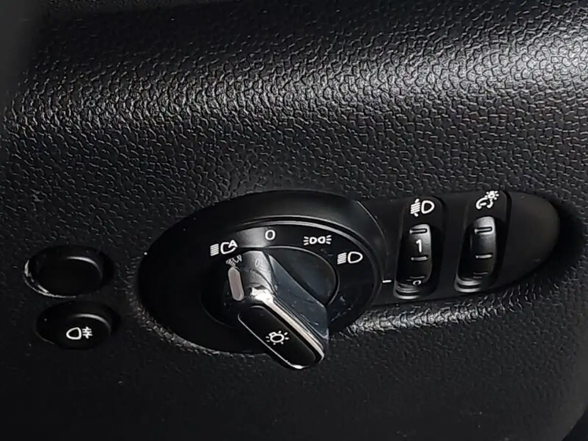 2022-mini-cooper-15-cooper-sport-hatchback-5d-big-16