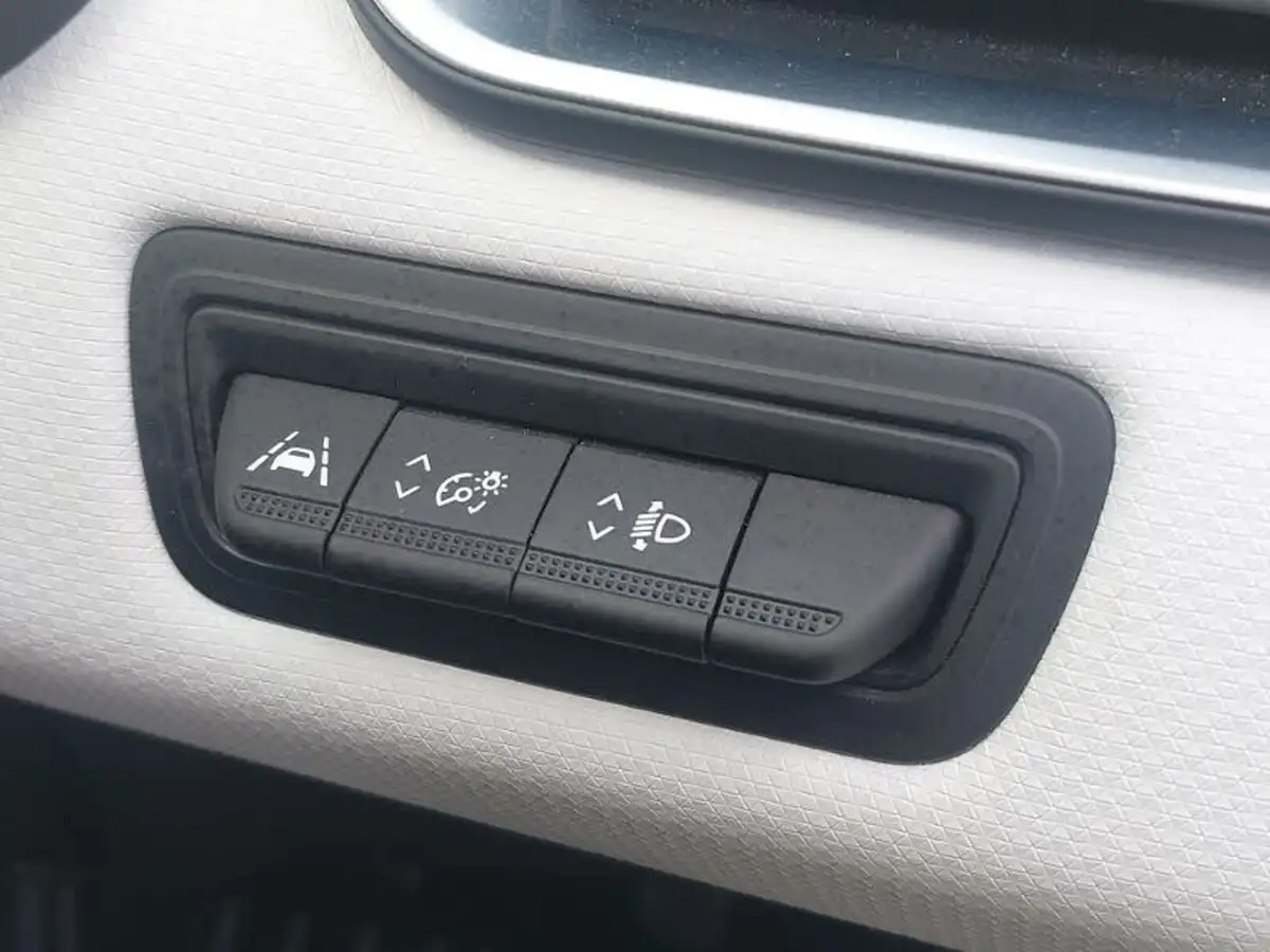 2021-renault-clio-10-tce-s-edition-90ps-big-11