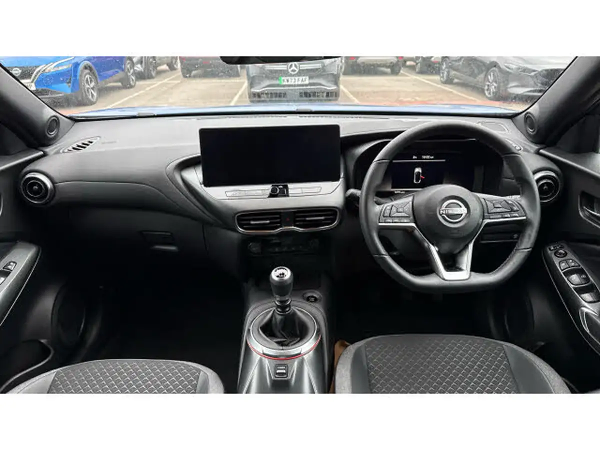 2024-nissan-juke-10-dig-t-n-connecta-big-9