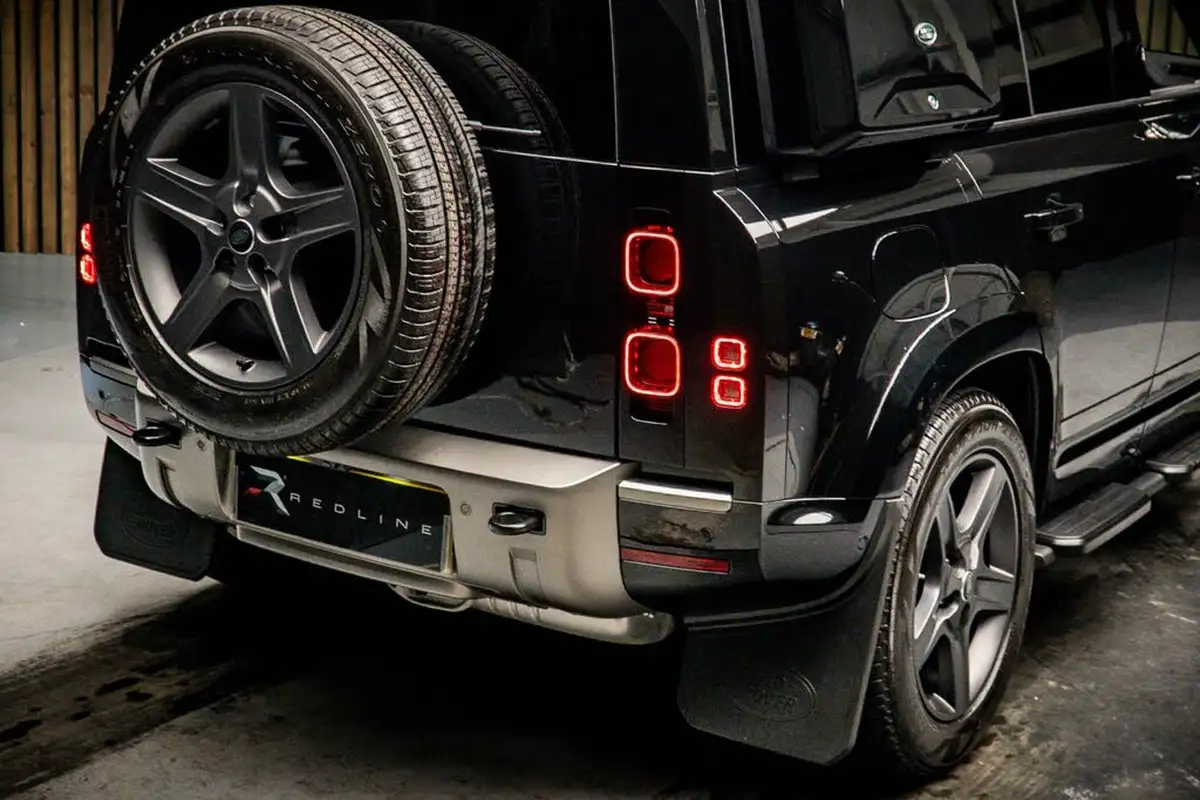 2024-land-rover-110-defender-30-d350-x-dynamic-se-big-20