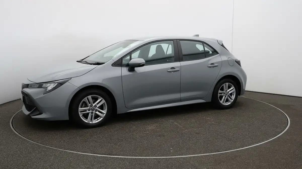2022-toyota-corolla-18-vvt-i-icon-120bhp-trk-hatchback-5d-big-61