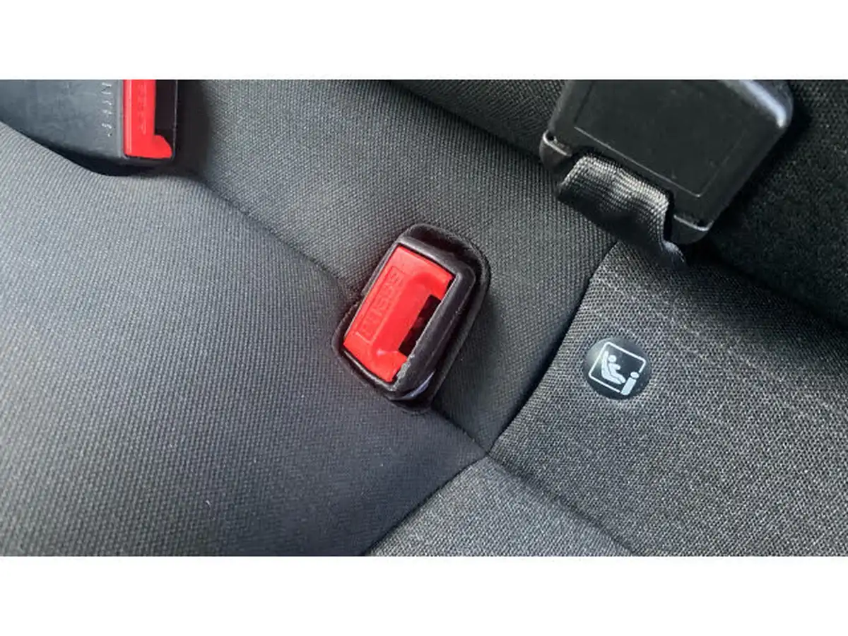 2018-kia-picanto-10-1-66bhp-big-16