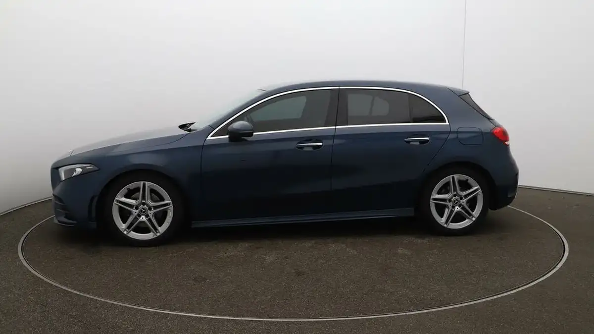 2020-mercedes-benz-a-class-20d-a200d-amg-line-premium-hatchback-5d-big-4