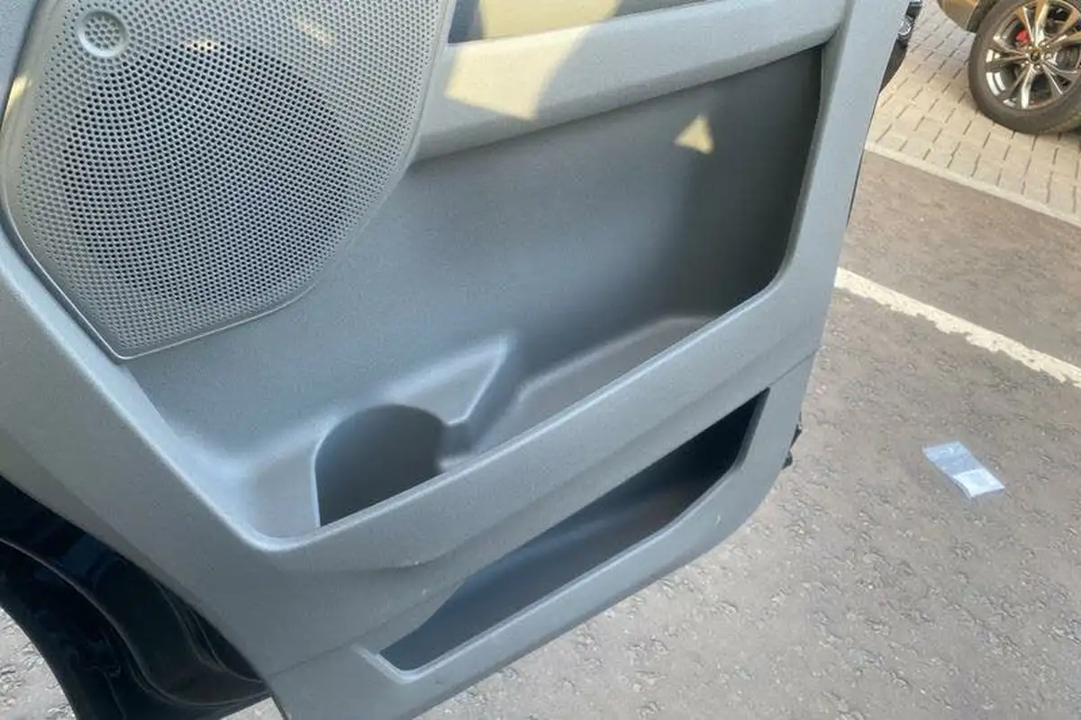 2024-ford-transit-custom-e-320-l1h1-limited-136ps-panel-van-big-26