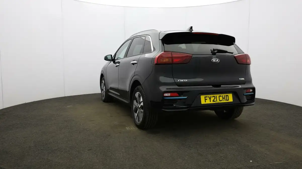 2021-kia-e-niro-ev-3-big-24