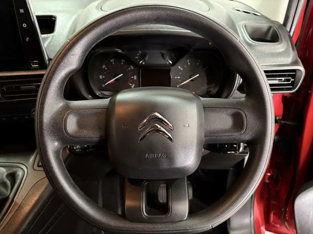 2021-citroen-berlingo-15bluehdi-650-enterprise-pro-big-13