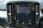 2022-volvo-xc40-15-t4-inscription-expression-small-42