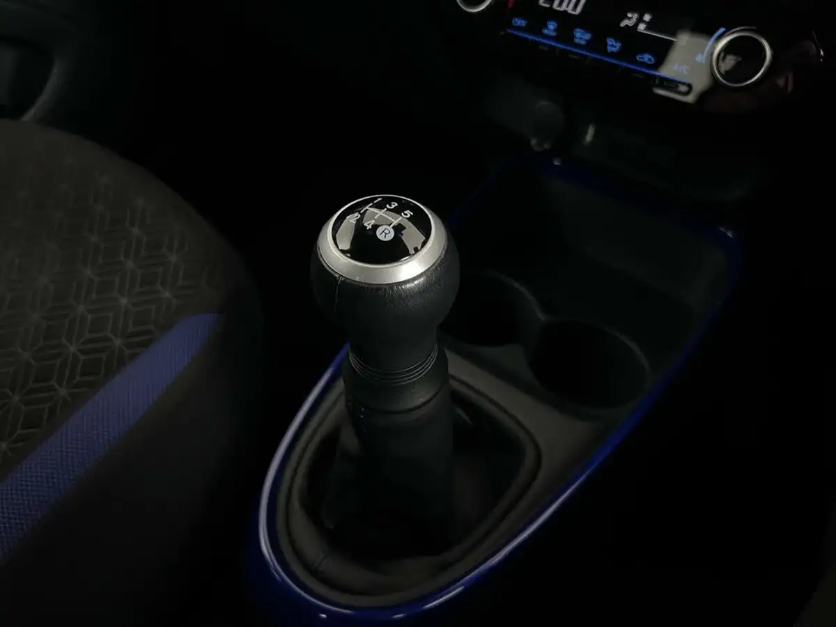 2022-toyota-aygo-x-10-vvt-i-edge-big-26