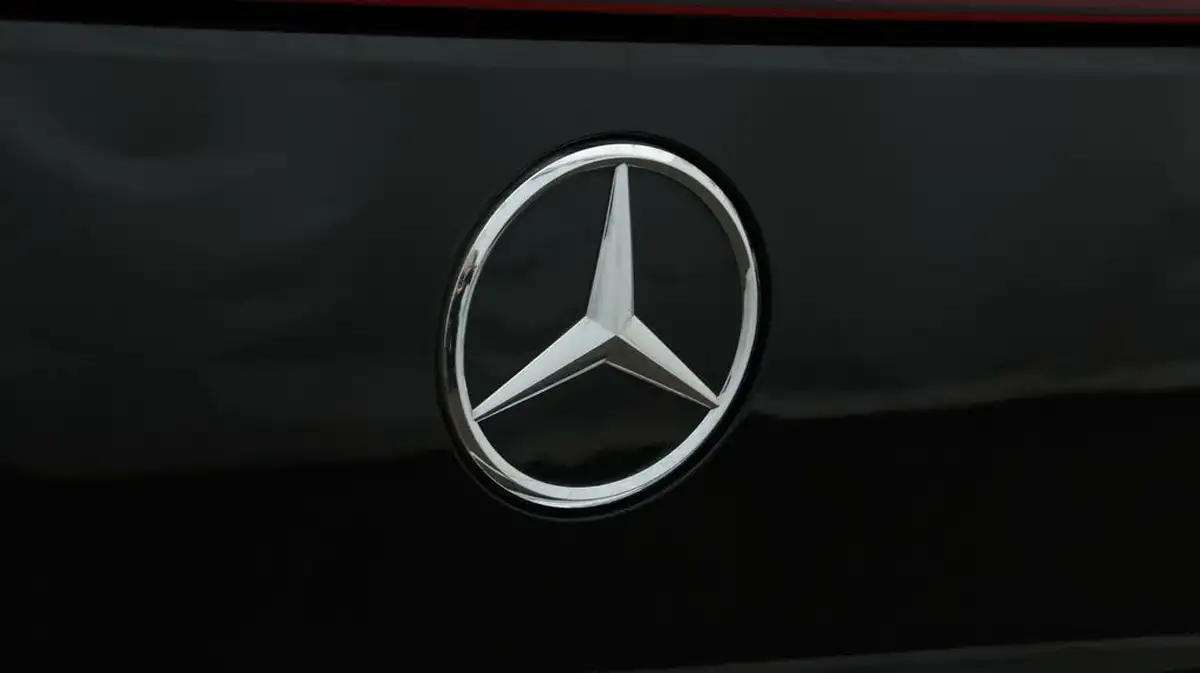2023-mercedes-benz-eqb-e-350-amg-line-premium-big-26
