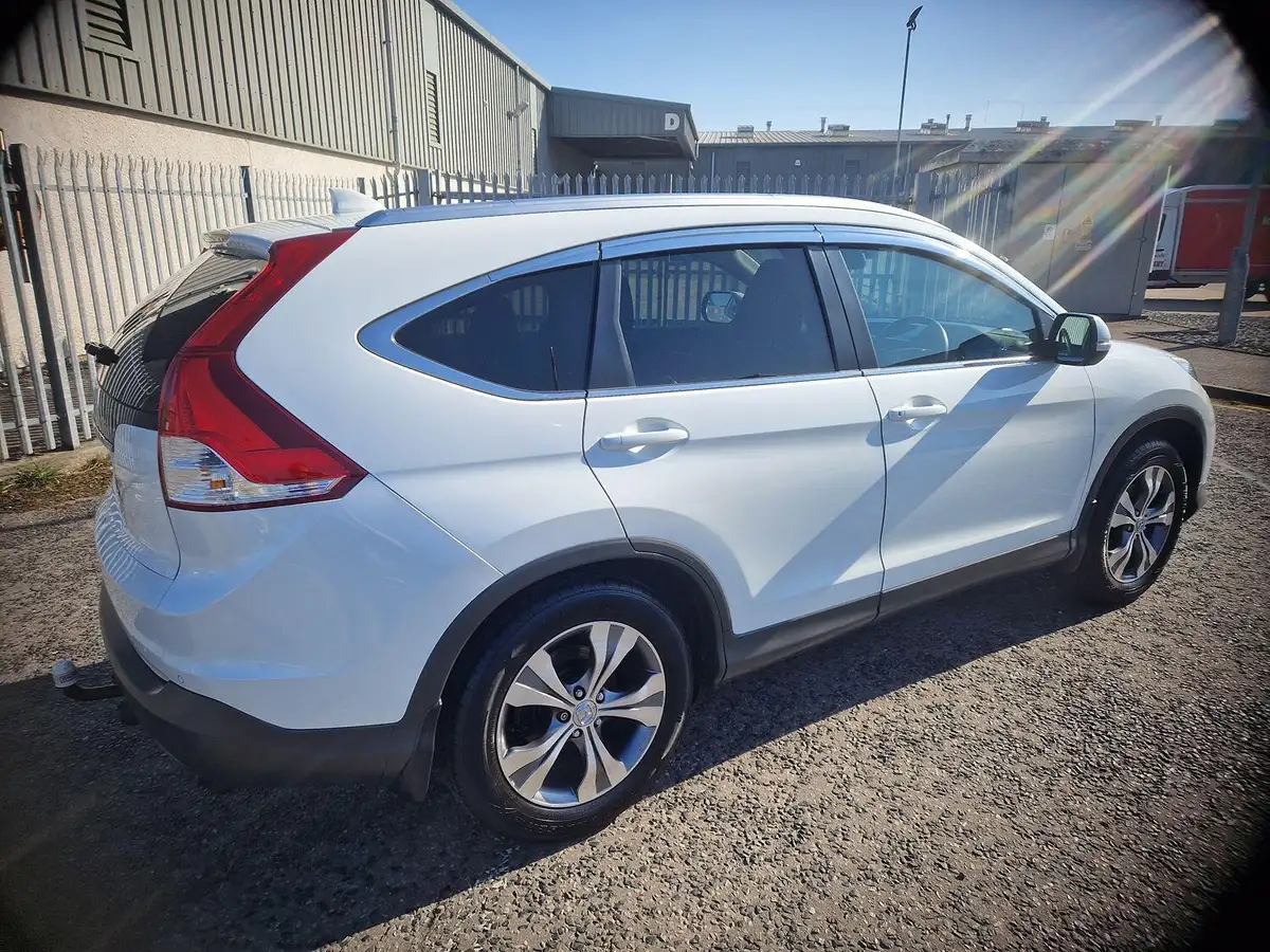 2014-honda-cr-v-22-i-dtec-sr-big-3