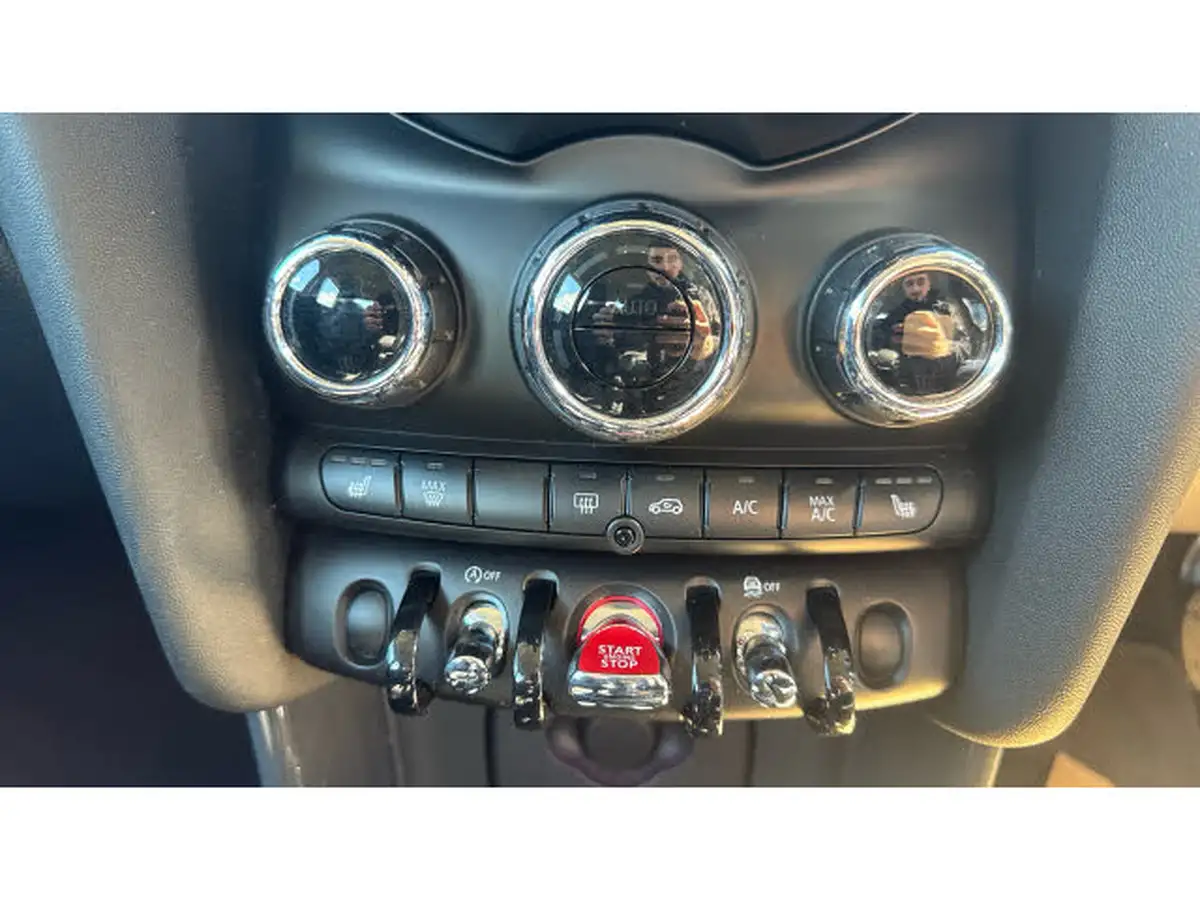 2020-mini-countryman-15-cooper-classic-big-25