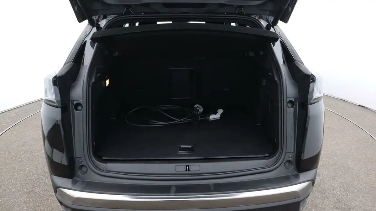 2022-peugeot-3008-suv-16-puretech-gt-premium-225bhp-hybrid-e-eat8-big-17